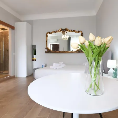 Primopiano - Meda 6 Apartment Milan